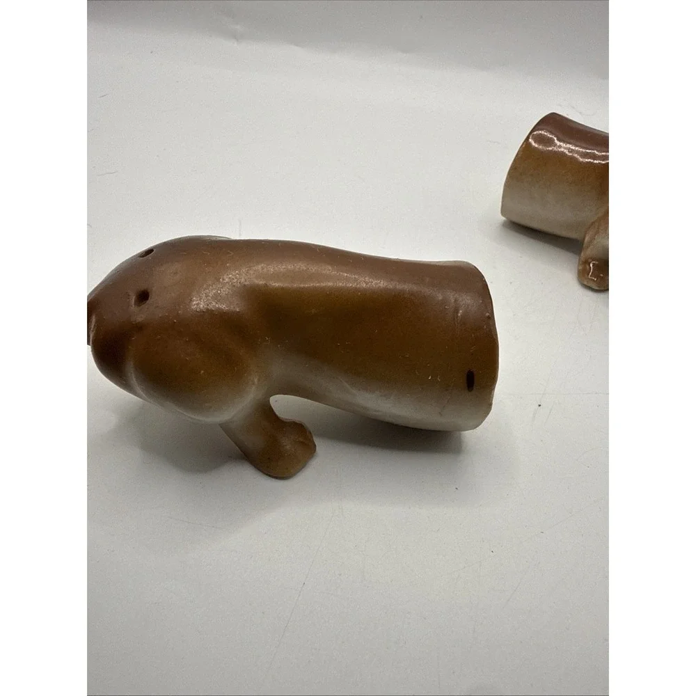 Vintage‎ Daschund Salt Pepper Shaker RARE Weiner Dog Made In Japan (see Desc)
